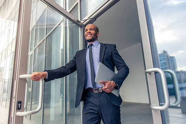 How To Use The Right Keys To Open Financial Doors In Business